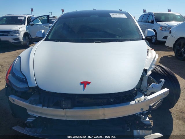 Tesla Model 3 Long Range/performance 2019 5YJ3E1EB1KF512787 Image 13
