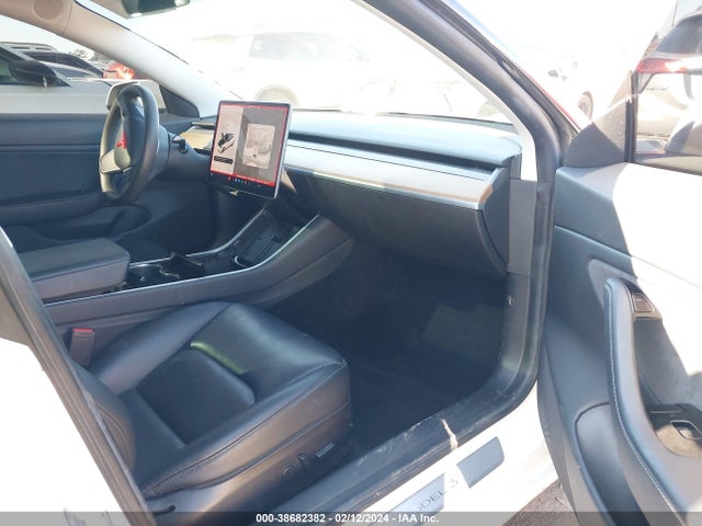 Tesla Model 3 Long Range/performance 2019 5YJ3E1EB1KF512787 Image 5