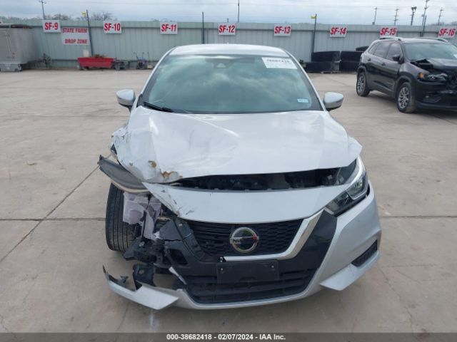 3N1CN8EV3LL811898 Nissan Versa Sv Xtronic Cvt