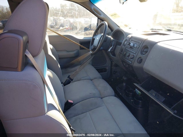 2004 FORD F-150 STX/XL/XLT VIN: 1FTRX14W84FA43513