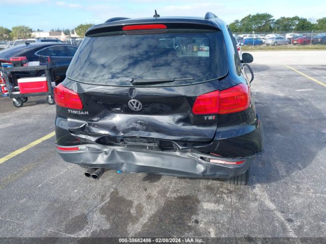 WVGAV7AXXGW530506 Volkswagen TIGUAN S