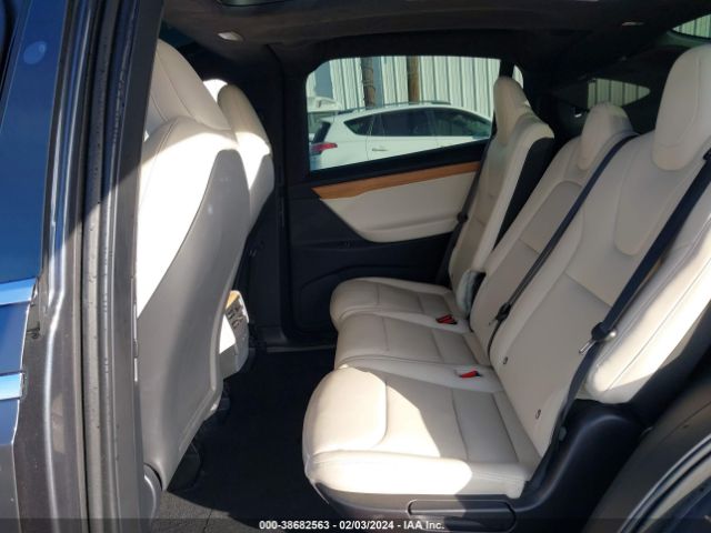 5YJXCAE24LF236081 Tesla Model X Long Range Dual Motor All-wheel Drive/long Range Plus Dual Motor All-wheel Drive