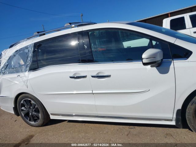 5FNRL6H98RB015025 Honda Odyssey Elite