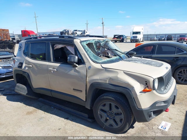 Jeep Renegade Deserthawk 4x4 2017 ZACCJBCB5HPF74215 Image 12