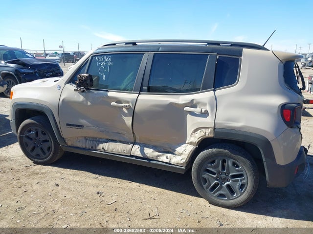 Jeep Renegade Deserthawk 4x4 2017 ZACCJBCB5HPF74215 Image 13