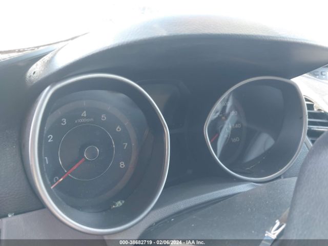 5NPDH4AE1GH689085 Hyundai ELANTRA SE