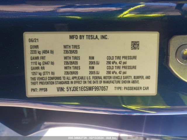 2021 TESLA MODEL 3 5YJ3E1EC5MF997057 Photo 8