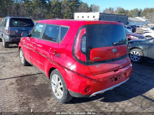 KIA SOUL + 2018 KNDJP3A59J7610693 Image 3