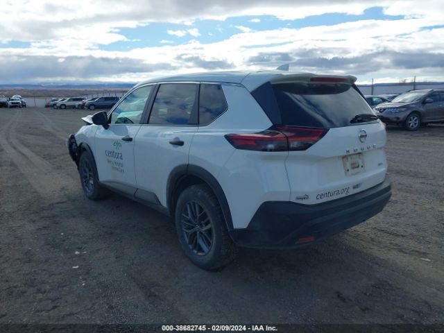 5N1AT3AB5MC737823 Nissan Rogue S Intelligent Awd