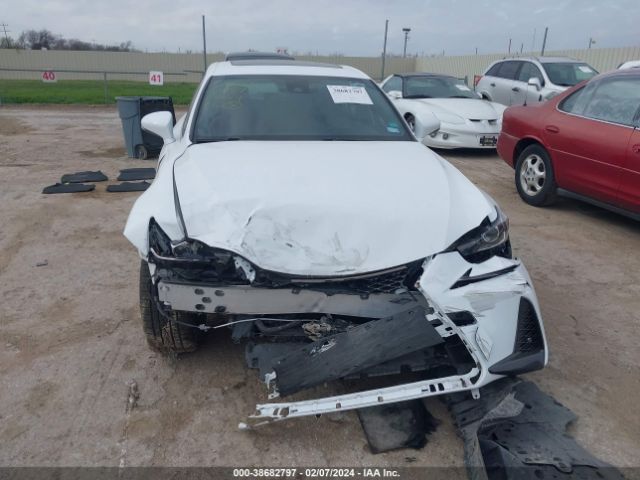 JTHBA1D29H5054157 Lexus IS 200T