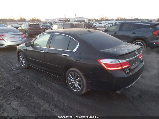Honda Accord Touring 2015 1HGCR3F96FA004794 Image 3