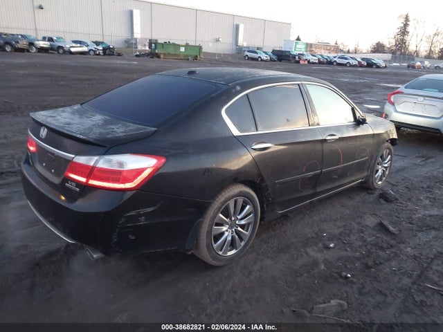 Honda Accord Touring 2015 1HGCR3F96FA004794 Image 4
