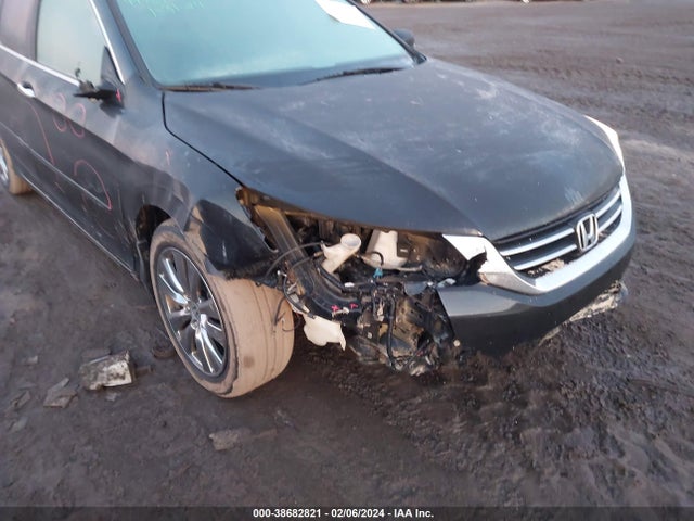 Honda Accord Touring 2015 1HGCR3F96FA004794 Image 6