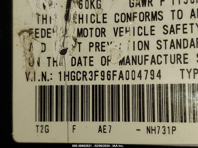 Honda Accord Touring 2015 1HGCR3F96FA004794 Image 9