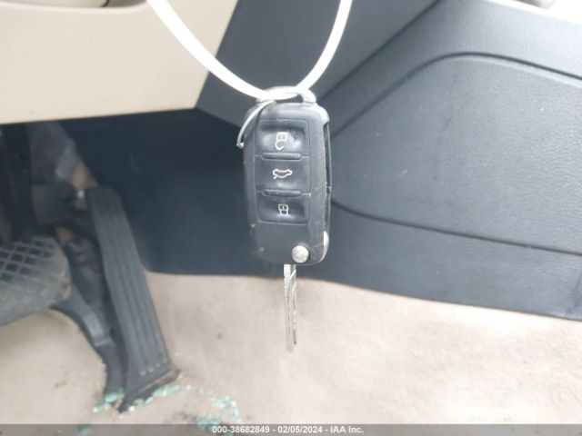 3VWD67AJ8GM358158 Volkswagen Jetta 1.4t Se
