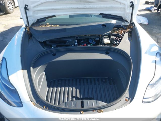 5YJ3E1EA1NF372882 Tesla Model 3 Rear-wheel Drive
