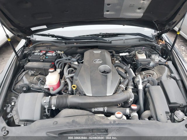 Lexus IS 200T 2016 JTHBA1D21G5010765 Image 10