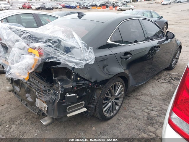 Lexus IS 200T 2016 JTHBA1D21G5010765 Image 4