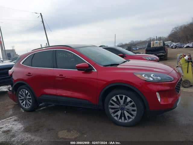 Ford Escape Titanium 2022 1FMCU9J96NUB56459 Image 14