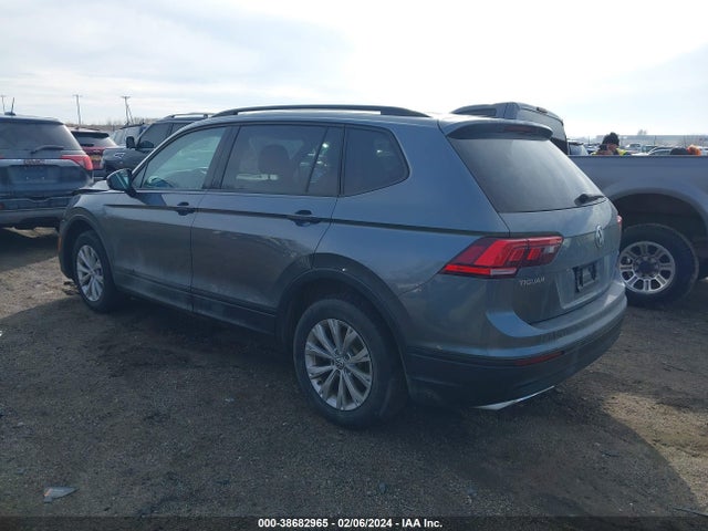 3VV0B7AX9JM099416 Volkswagen Tiguan 2.0t S