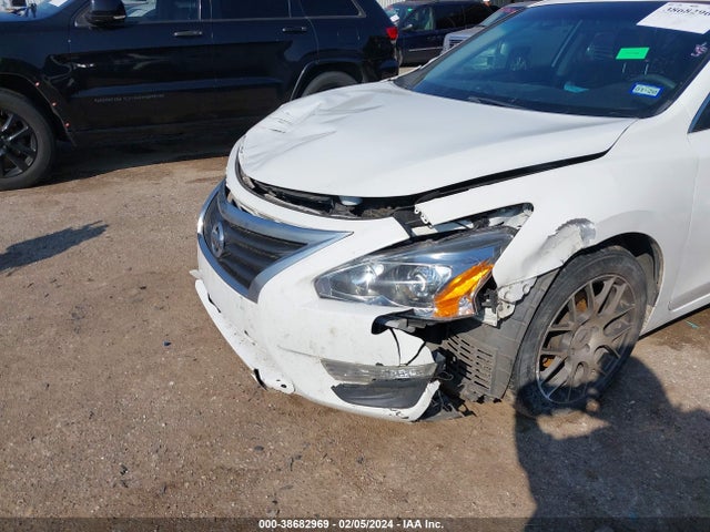 Nissan Altima 2.5 S 2015 1N4AL3AP1FC458121 Image 6