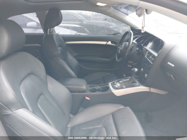 WAUM2AFR2GA021490 Audi A5 2.0t Premium