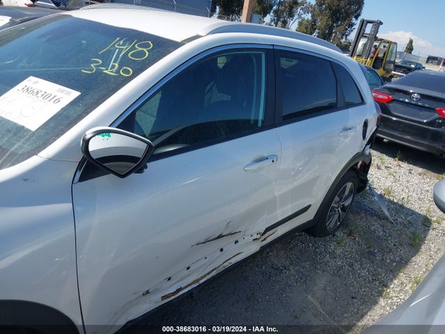 KIA Niro Lxs 2022 KNDCB3LC6N5547640 Image 14