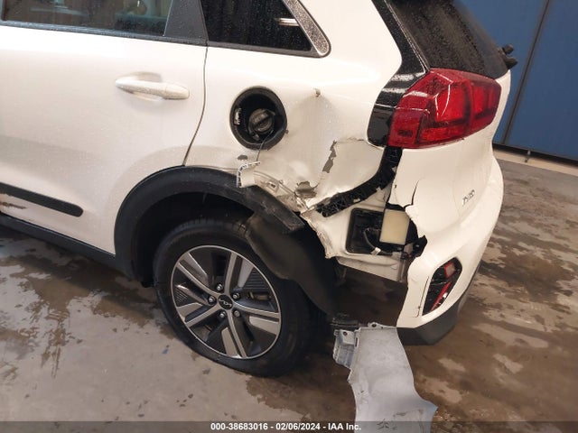 KIA Niro Lxs 2022 KNDCB3LC6N5547640 Image 17