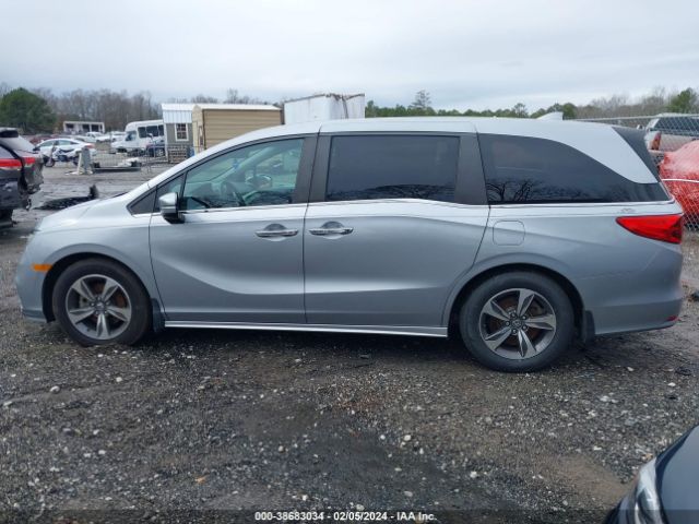 5FNRL6H88JB030118 Honda Odyssey Touring