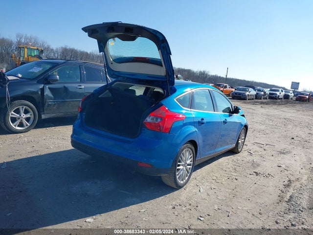 Ford Focus Titanium 2014 1FADP3N20EL344240 Image 4