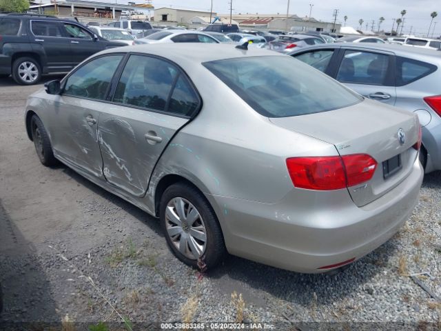 3VWD17AJ8EM249873 Volkswagen Jetta 1.8t Se