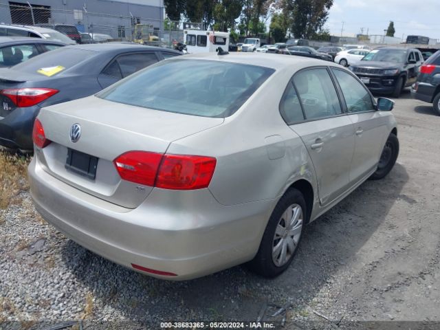 3VWD17AJ8EM249873 Volkswagen Jetta 1.8t Se