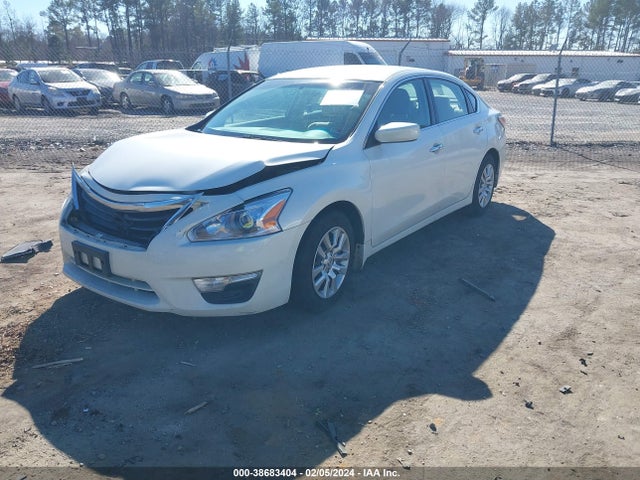 Nissan Altima 2.5 S 2015 1N4AL3APXFC452964 Image 2