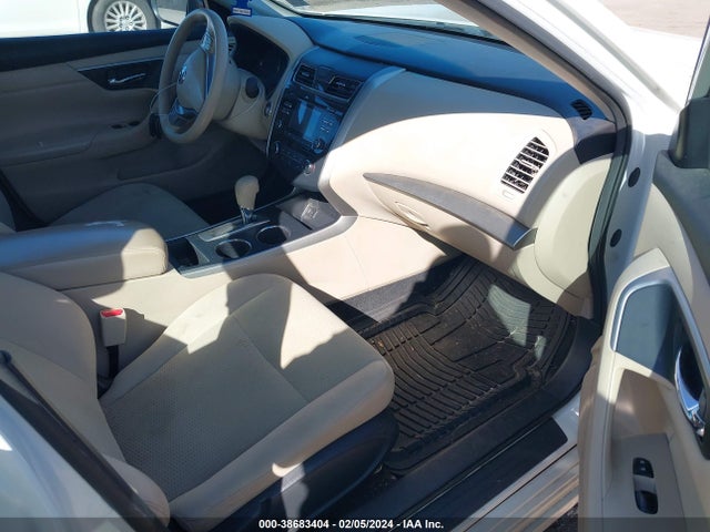 Nissan Altima 2.5 S 2015 1N4AL3APXFC452964 Image 5