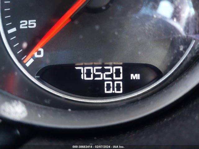 Porsche Cayenne 2018 WP1AA2A21JKA04625 Image 16