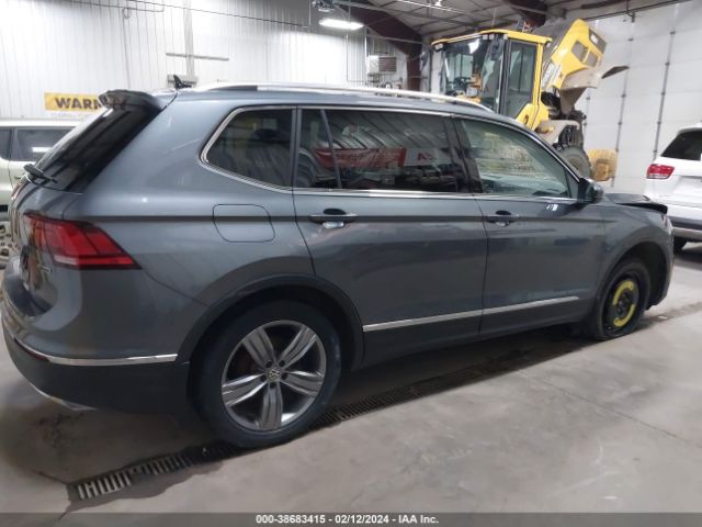 3VV2B7AX7MM018314 Volkswagen Tiguan 2.0t Se/2.0t Se R-line Black/2.0t Sel