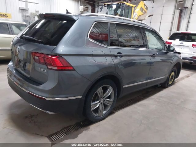 3VV2B7AX7MM018314 Volkswagen Tiguan 2.0t Se/2.0t Se R-line Black/2.0t Sel
