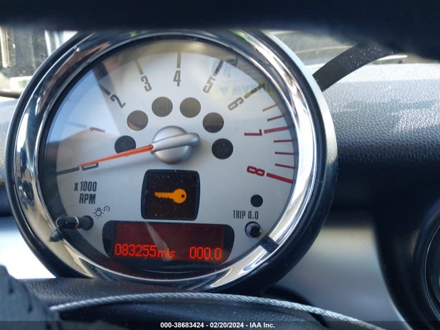 2011 MINI COOPER WMWSU3C59BT098952 Photo 6