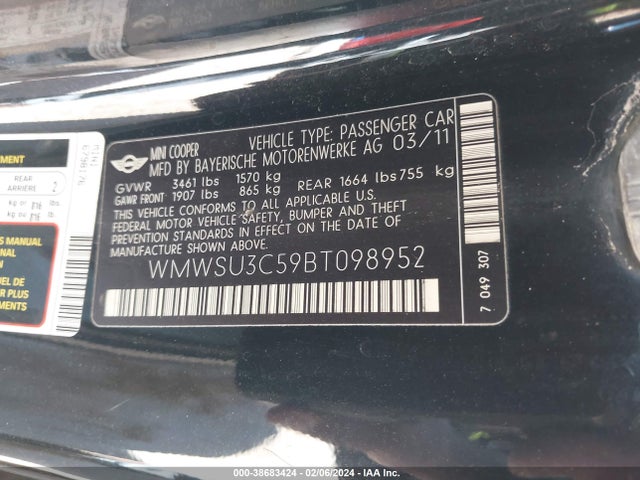 2011 MINI COOPER WMWSU3C59BT098952 Photo 8