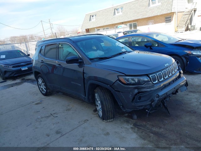 Jeep Compass Latitude Lux 4x4 2022 3C4NJDFB5NT109132 Image 1