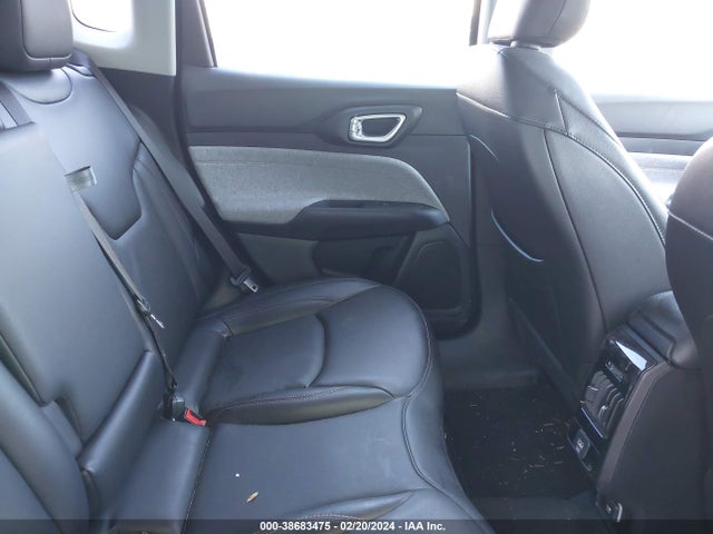 Jeep Compass Latitude Lux 4x4 2022 3C4NJDFB5NT109132 Image 8