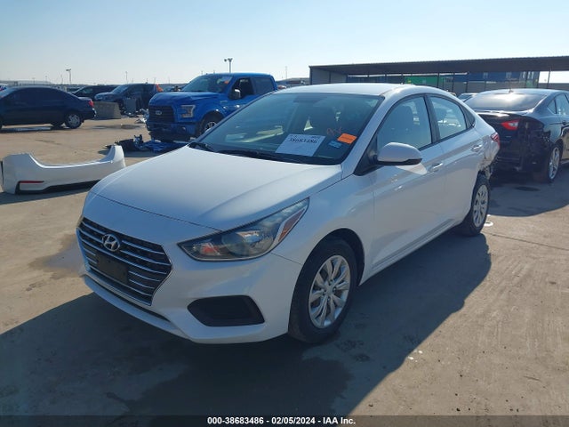Hyundai ACCENT SE 2019 3KPC24A34KE055505 Image 2