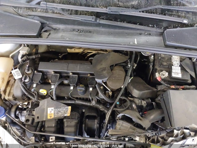 Ford FOCUS SE 2016 1FADP3F28GL230276 Image 10