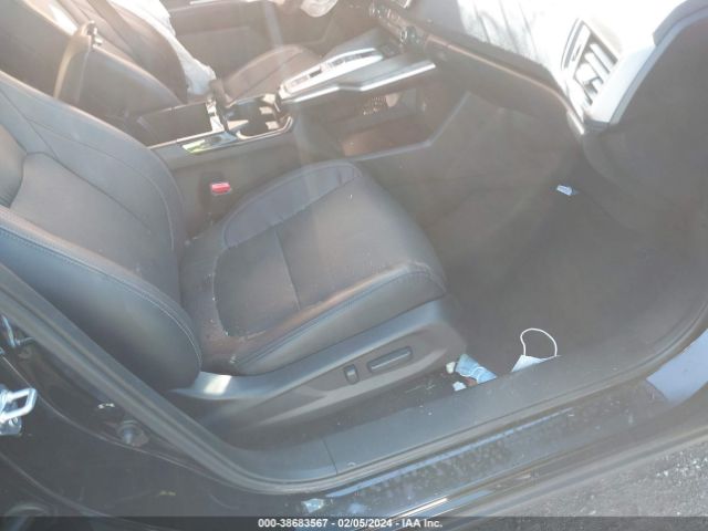 JHMZC5F38JC009539 Honda Clarity Plug-in Hybrid Touring