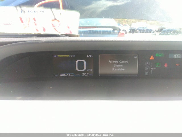 Toyota Prius Three 2018 JTDKARFU5J3061199 Image 7