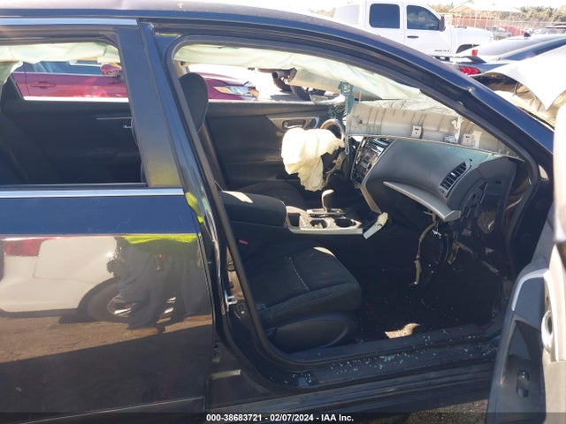 Nissan Altima 2.5 S 2015 1N4AL3APXFC215343 Image 5