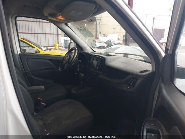 RAM Promaster City Tradesman Slt 2017 ZFBERFBB0H6D89668 Image 5