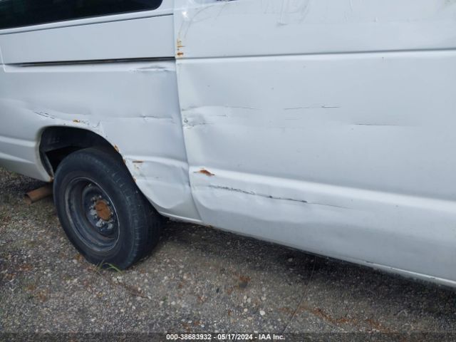 2002 FORD ECONOLINE WAGON 1FBSS31S72HA41657 Photo 5