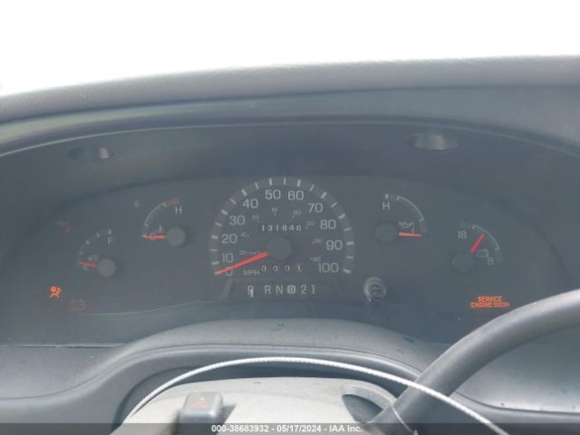 2002 FORD ECONOLINE WAGON 1FBSS31S72HA41657 Photo 6