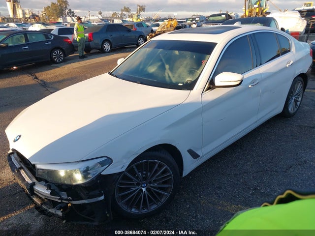 BMW 530I 2018 WBAJA5C57JWA37714 Image 2